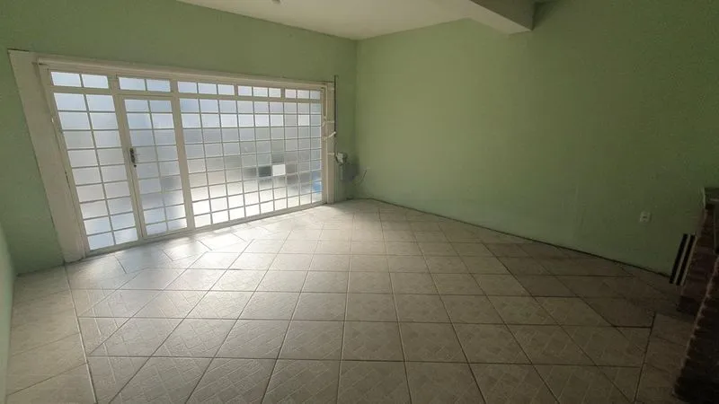 Foto 17 de 20 — Linda Casa a Venda no Centro de Guaíba